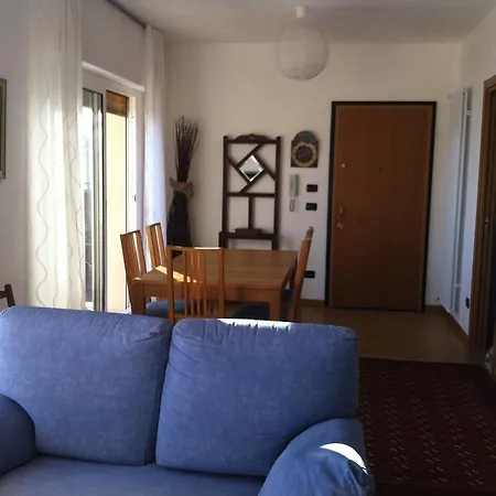 Casa Baia Del Sole * لايقويليا